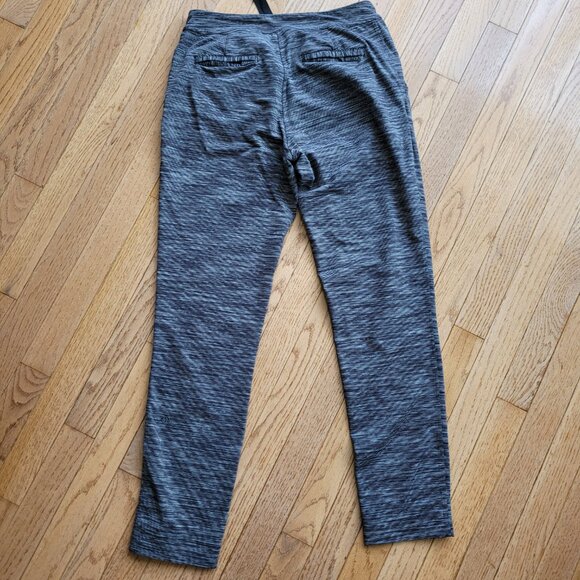 Lululemon Jet Crop Slim Luxtreme Size 4 - Picture 7 of 16